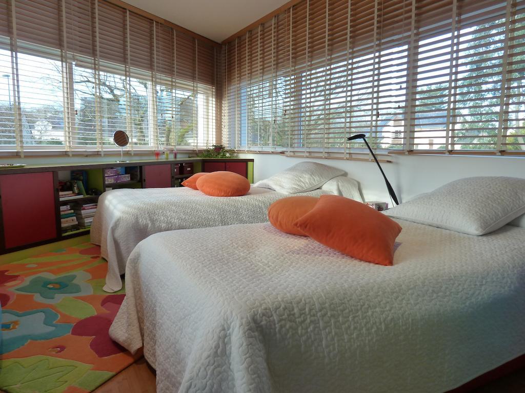Les Deux Chenes Bed & Breakfast La Chapelle-Sur-Erdre Rom bilde